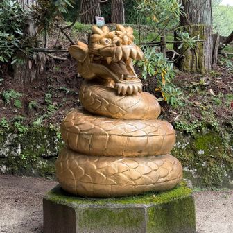 下山したら🐉がお出迎え