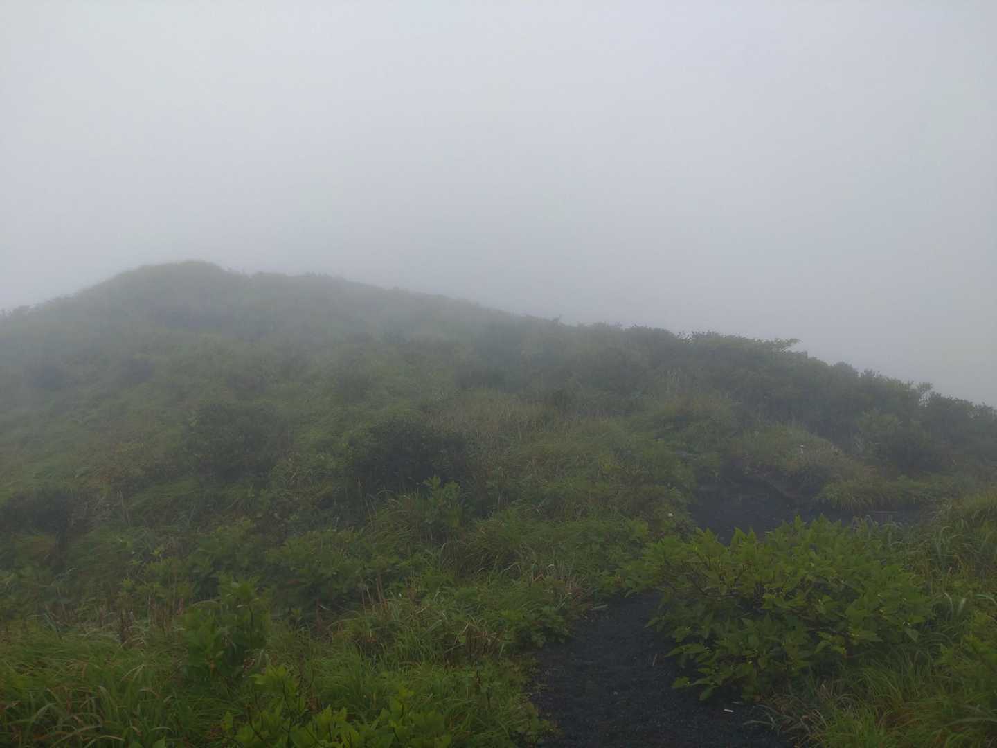 足元気をつけて踏ん張って進みます