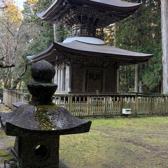帰りに岩湧寺へ