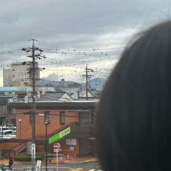 犬山駅から見える犬山城。遠い。