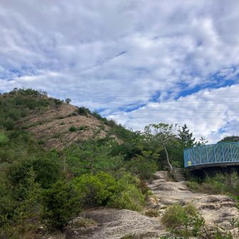 百間岩と展望台。