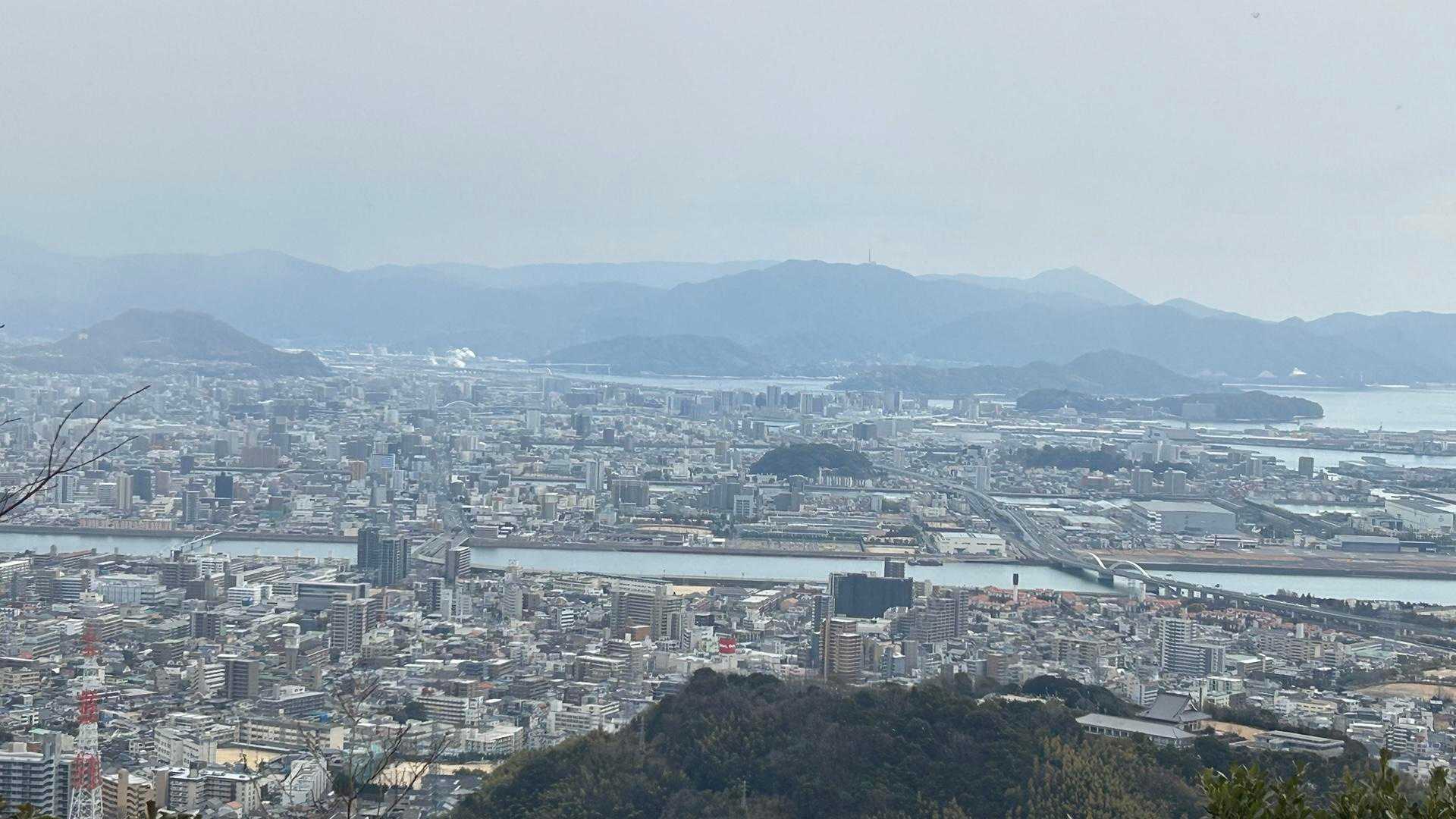 憩いの森入口-鈴ヶ峰-鬼ヶ城山-見越山-柚木城山-己斐峠 縦走コースの写真
