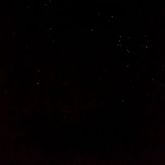 今日は前鬼口まで歩くので、早朝からのスタートです。満天の星空の中のスタートでした。