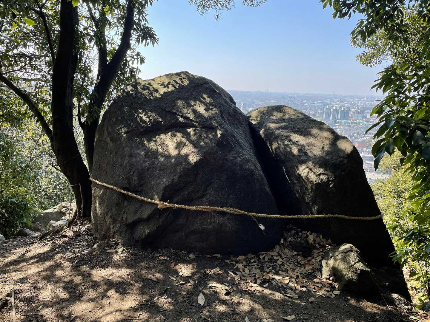 夫婦岩