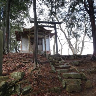 笠山山頂の神社