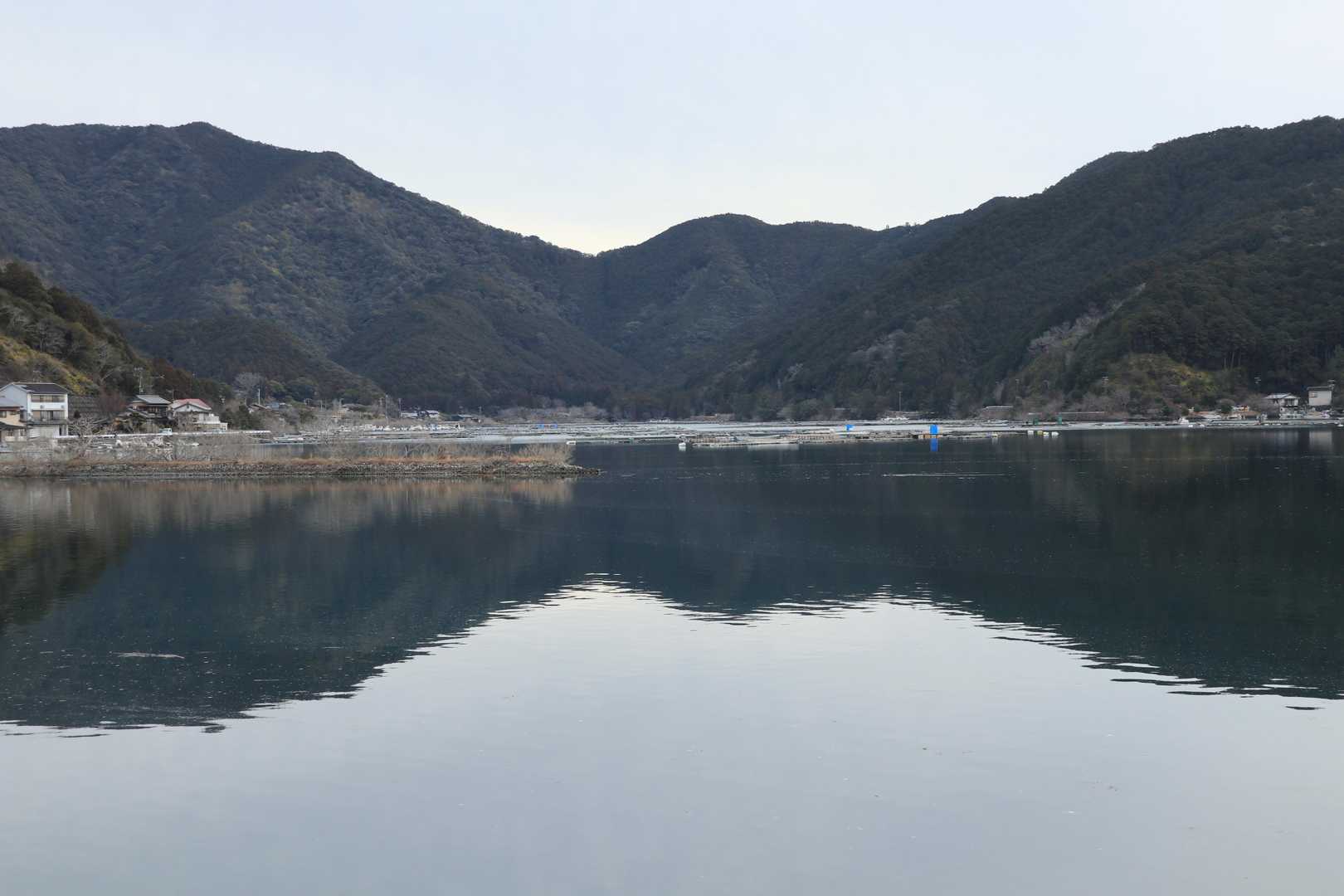 遠征2日目
今日は白石湖を取り巻くようにある山々を縦走したいと思います。