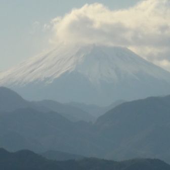 拡大
山頂は極寒でしょうね😵