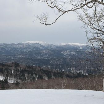 先日登った漁岳小漁山が良く見える👍