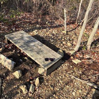 落とし物がベンチにありました。