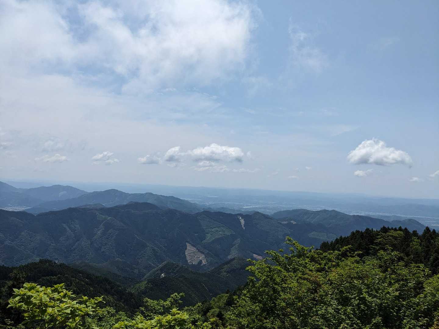 中央峰で