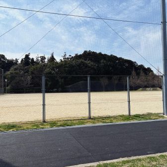吉田にれの木坂公園と市丸山