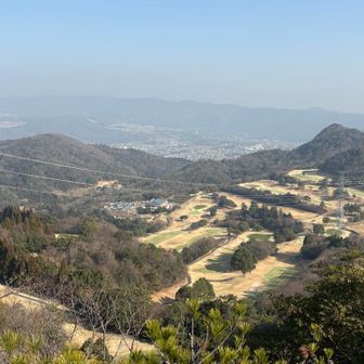 ゴルフ場⛳️
この辺見晴らし良いです👍