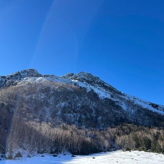 振り返って白根山😁