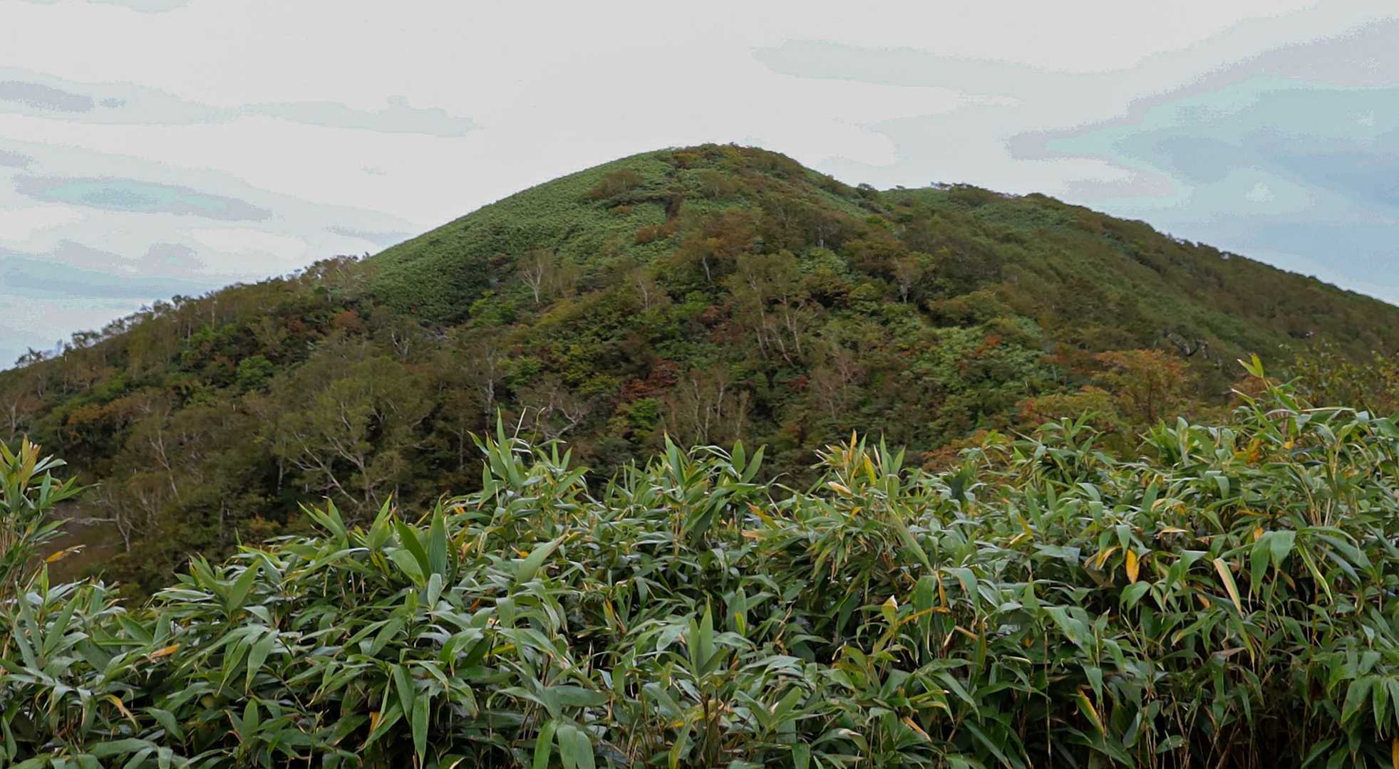 コロンブスピークから見た能郷白山