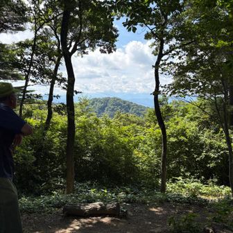 白山は見えず