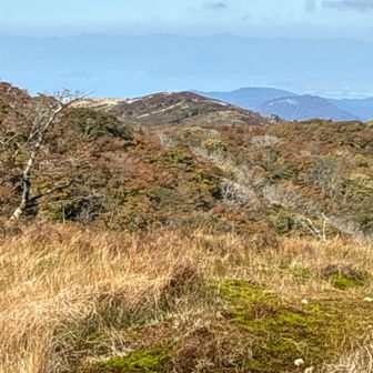 最初に登った鈴北岳です。