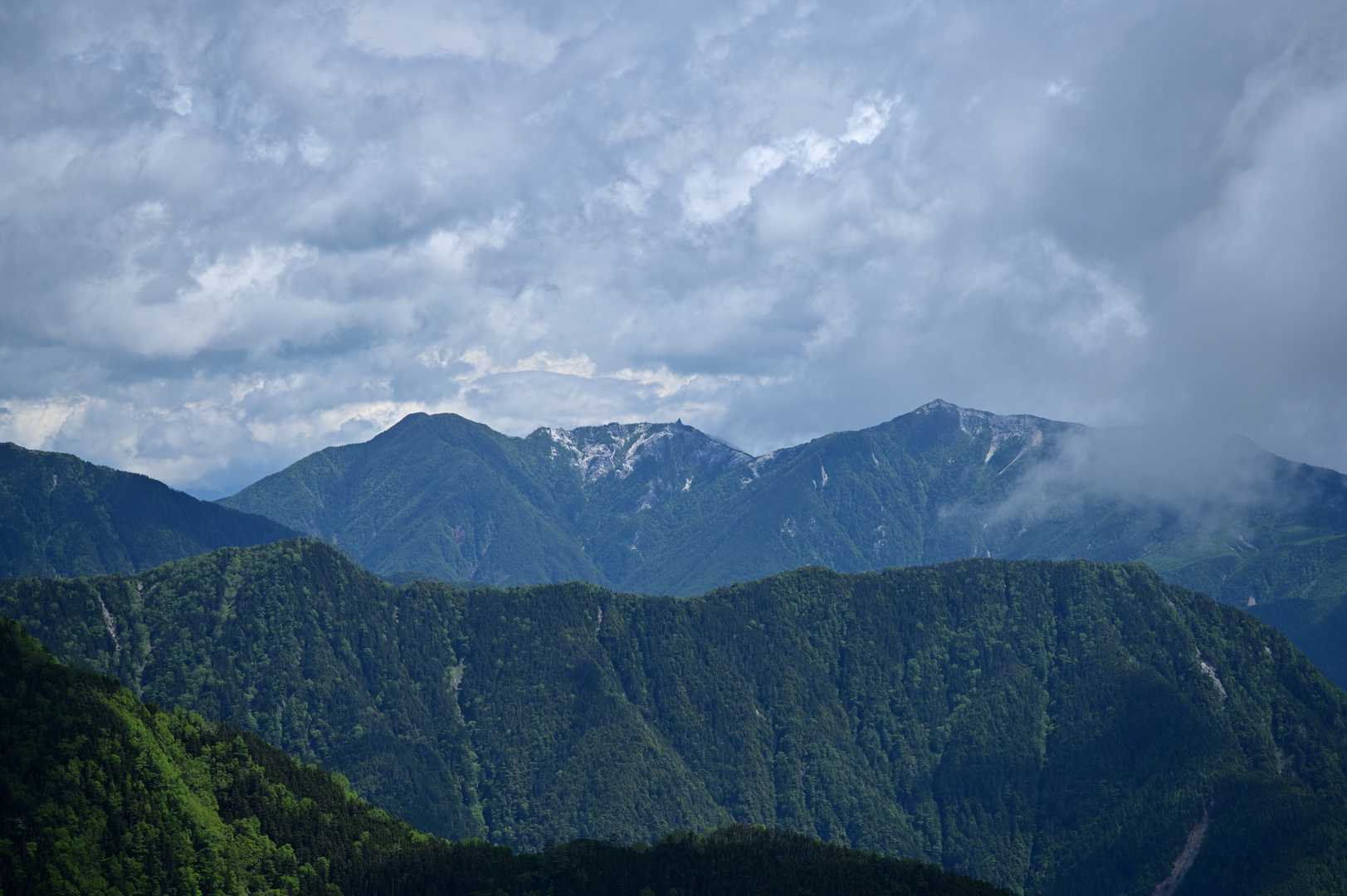 鳳凰三山アップ。