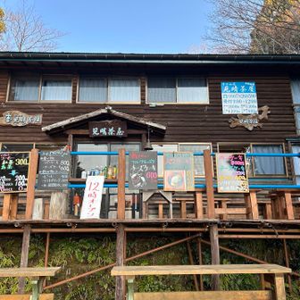 12時開店が何を狙った時間設定なのか、、、