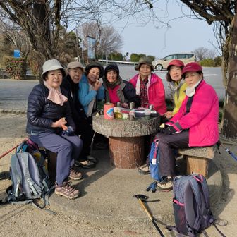 今日は7人婆ちゃん！
可愛い仲間です。