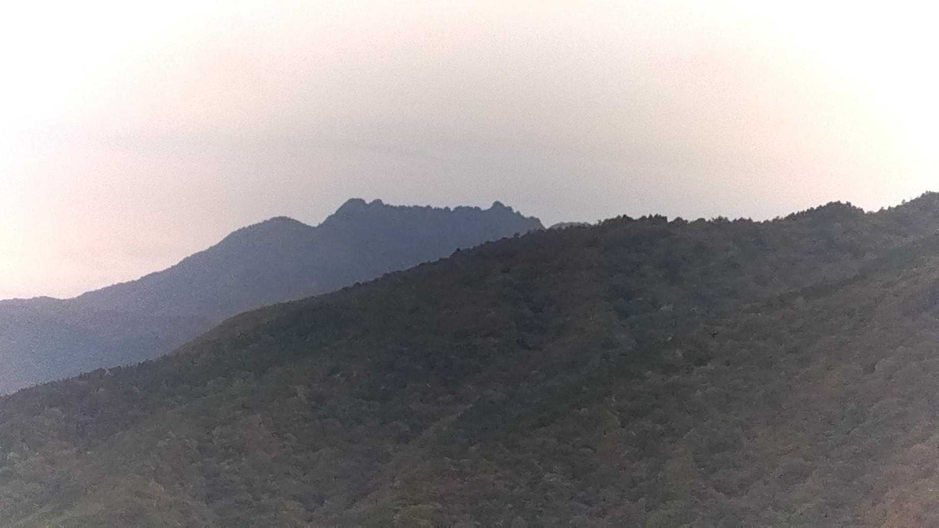 二ッ岳