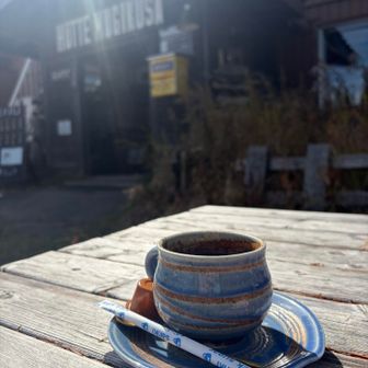 麦草ヒュッテにてコーヒータイム🥰カボチャプリンは売り切れてた😭