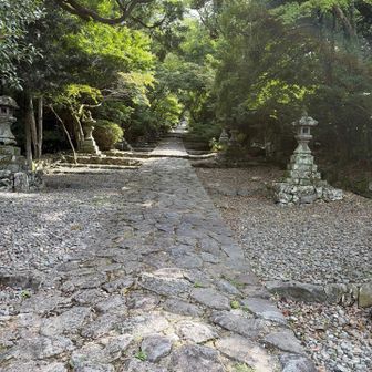 帰ってきました
登山客が「地元の方ですか？」と聞いてきましたがガッツリ通りすがりの広島県人です🙇‍♂️
おつかれ山～