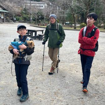岐阜公園の中をテクテク🚶