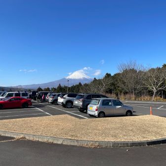 山北つぶらの公園 🅿️