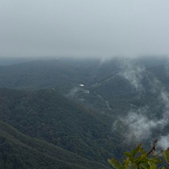 鳥兜山方面