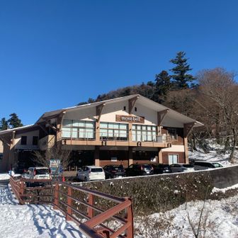 冬山の装備…、防水手袋と 真冬でも大丈夫なアウターと、買っちゃおかなぁ〜💸