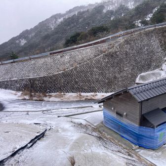 とりあえず🅿️に到着　トイレは冬季閉鎖して使用不可