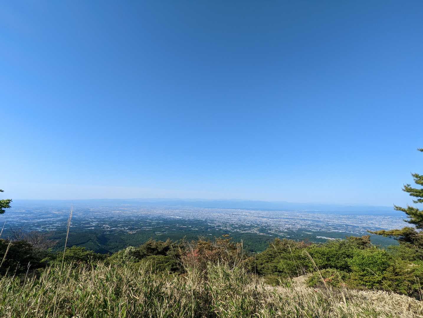 スッキリした朝
肉眼では富士山も見えました