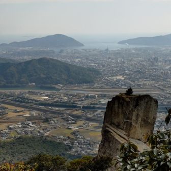 さっき攻略したロウソク岩 

