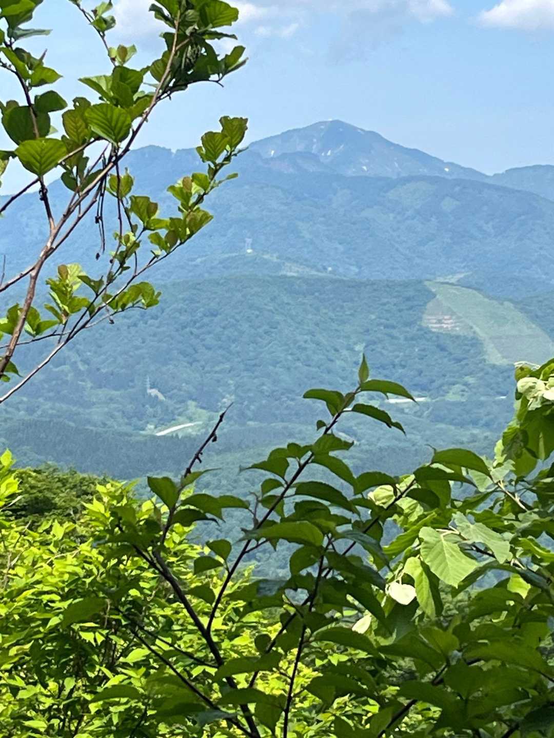 刈羽黒姫山（清水谷コース登山口）の写真