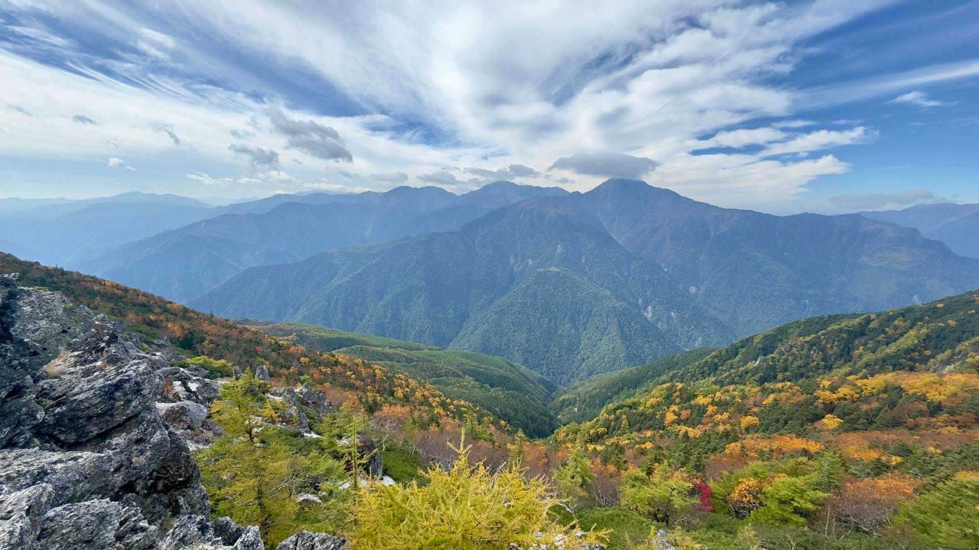 北岳と紅葉🍁
