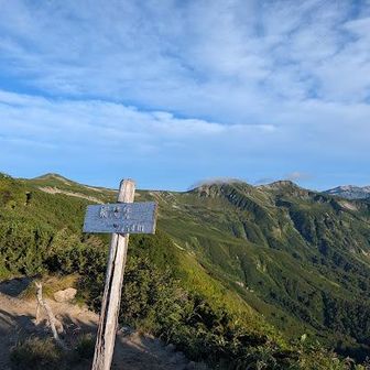 樅沢岳から黒部方面。