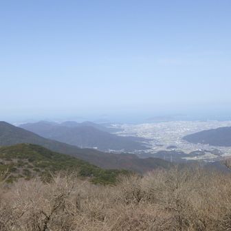 途中の見晴らしの良い場所より