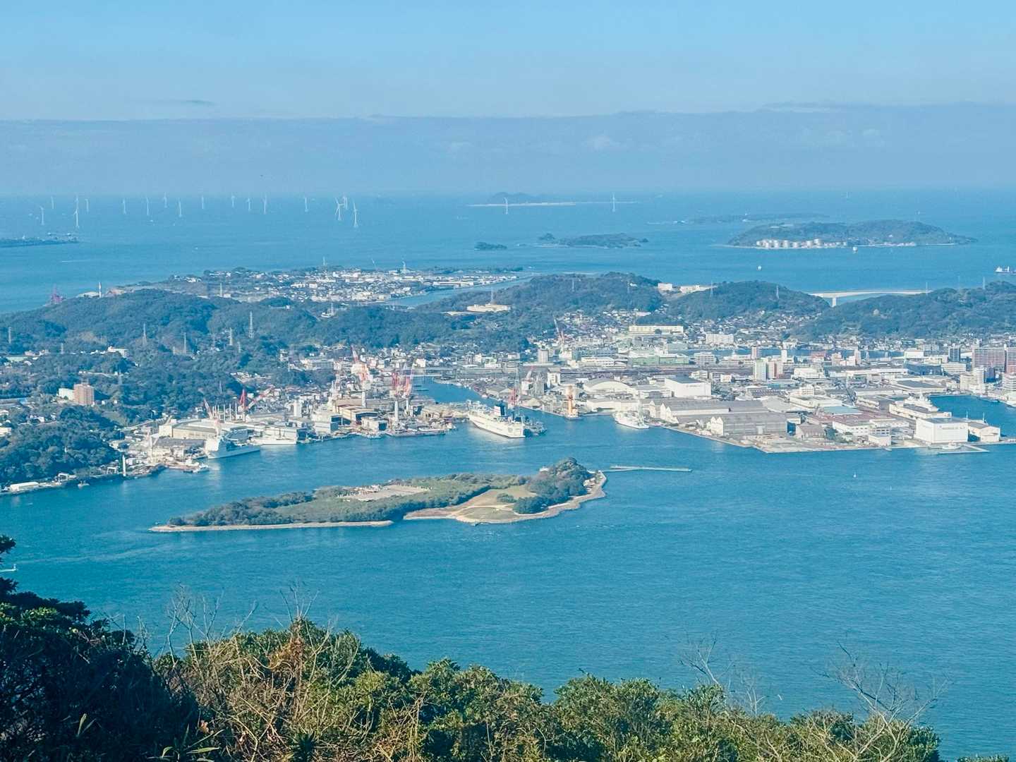 この島はなに？…巌流島？