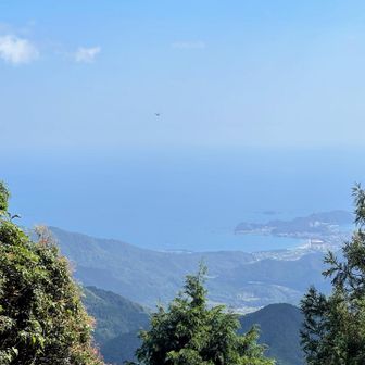 隙間から“熊野灘“