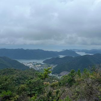 小豆島は雲で隠れた