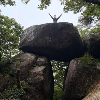 石門で元気玉を貰う相方