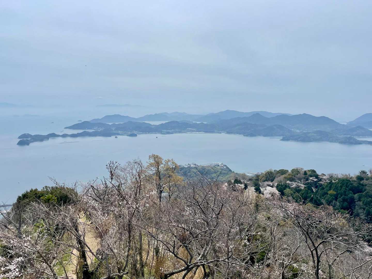 パノラマ展望台から多島美を満喫💕
伯方島、大島方面
