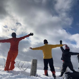 ももちゃん！手が違うと言われ…