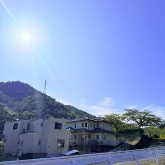 岩屋谷公園駐車場から出発