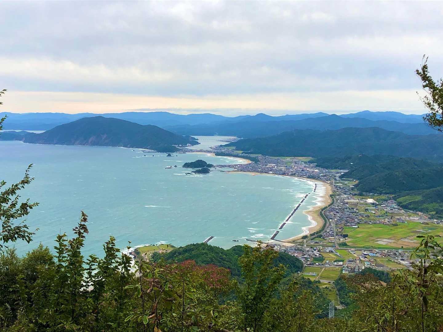 途中の展望台からの絶景の眺め✨🌊