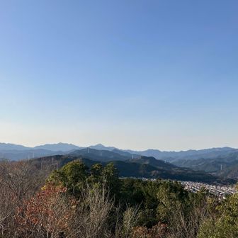 多峯主山山頂から今日の山々を振り返る、の巻