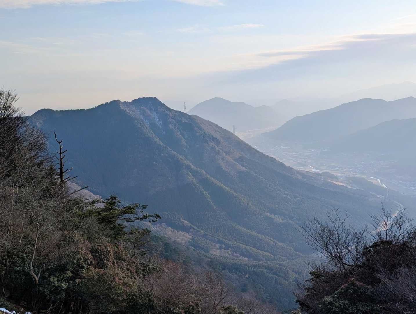 あれが大井戸山なのかな？😙