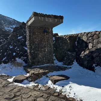 すがもり越えの鐘🔔

紐が付いてた☺️