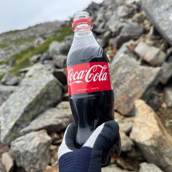 コーラを飲んで元気と勇気を出そう☺️