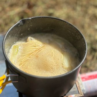 そして締めのラーメン鍋